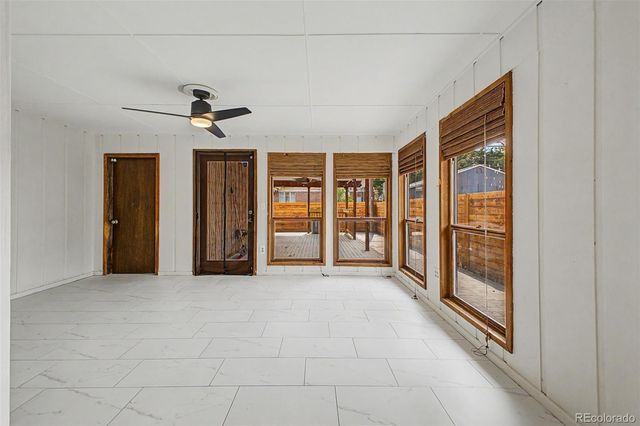 520 Iola Street, Aurora, CO 80010