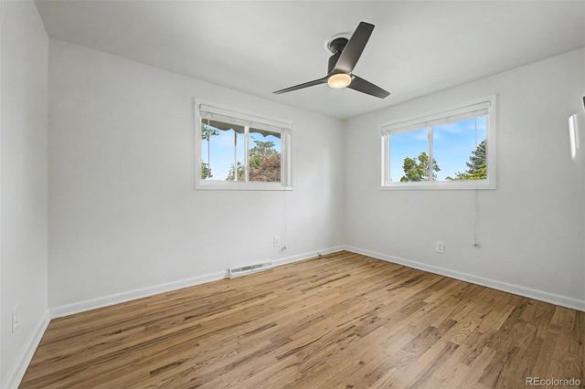 520 Iola Street, Aurora, CO 80010