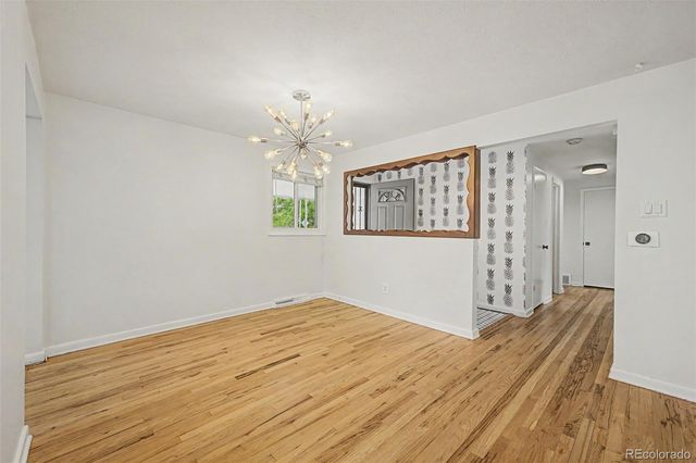 520 Iola Street, Aurora, CO 80010