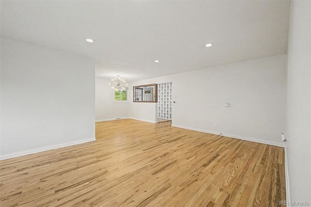 520 Iola Street, Aurora, CO 80010