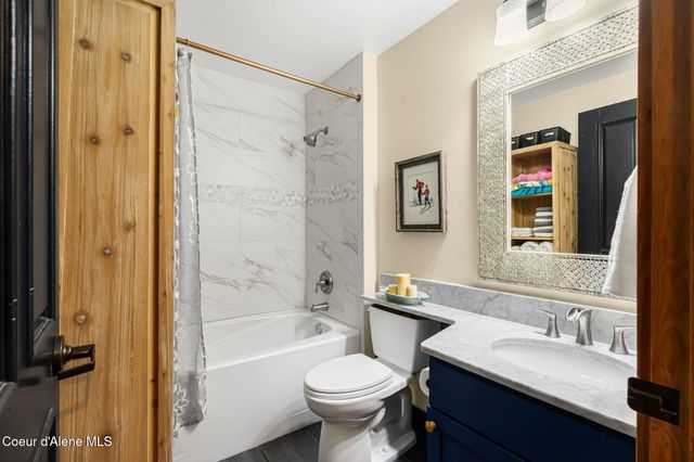 124 Village Lane, 305, Sandpoint, ID 83864