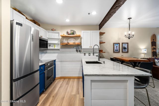 124 Village Lane, 305, Sandpoint, ID 83864