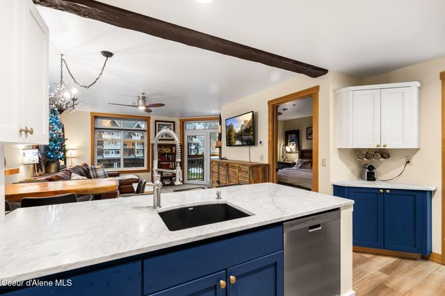 124 Village Lane, 305, Sandpoint, ID 83864