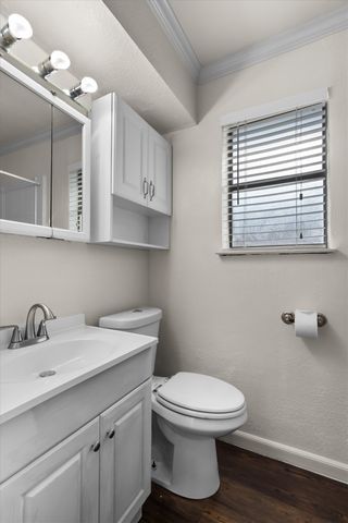 2717 W Oakdale Road, Irving, TX 75060