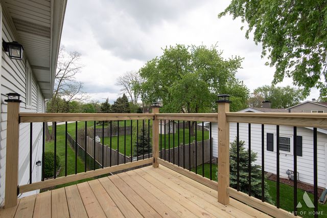 1170 McCarthy Road, Lemont, IL 60439