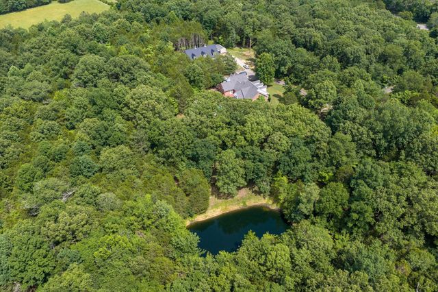1217 Nelson Rd, Dickson, TN 37055