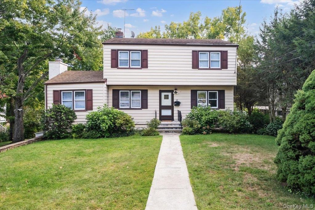 65 Sherwood Drive, Larchmont, NY 10538 — exterior