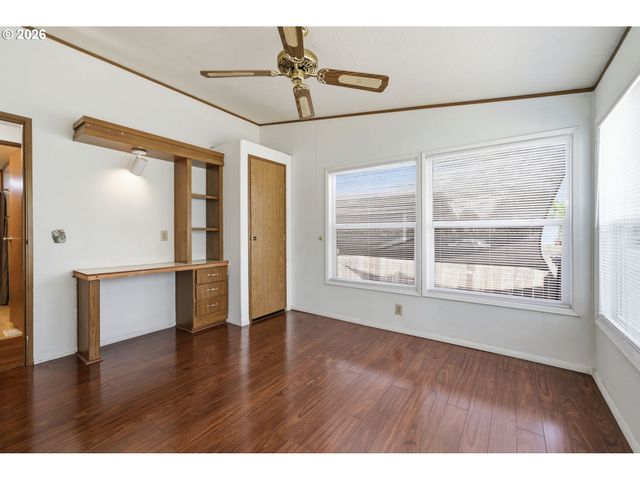 4966 PARSONS Ave, Eugene, OR 97402