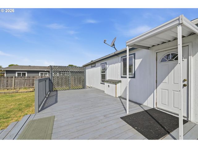 4966 PARSONS Ave, Eugene, OR 97402