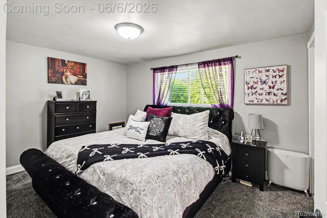 5302 Mill Wheel Drive, Grand Blanc Charter Township, MI 48439