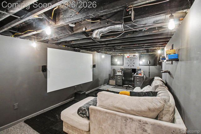 5302 Mill Wheel Drive, Grand Blanc Charter Township, MI 48439