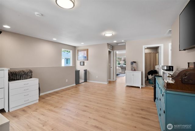 4336 23rd Court NE, Olympia, WA 98516