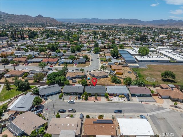 261 Mary, Hemet, CA 92543
