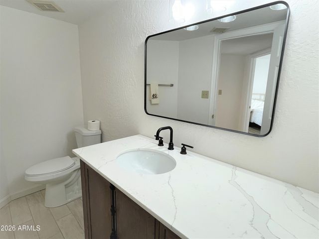 19907 N Denaro Drive, Glendale, AZ 85308