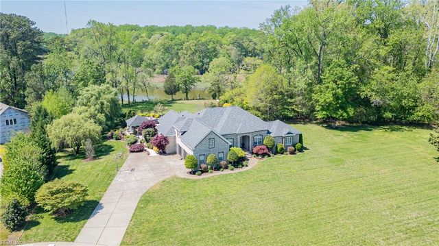 200 Ashby CT, Suffolk, VA 23435