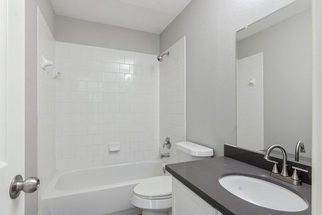 17127 Shadow Ledge Drive, Houston, TX 77095