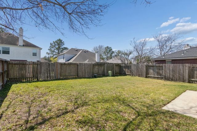 17127 Shadow Ledge Drive, Houston, TX 77095