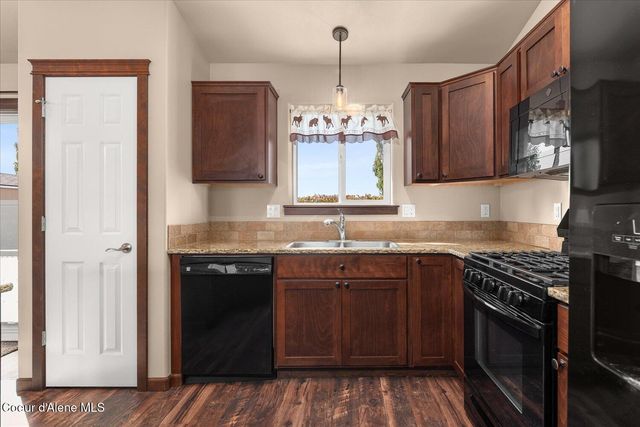 6588 W Rambo ST, Rathdrum, ID 83858