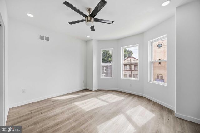 445 W PENN ST, Philadelphia, PA 19144
