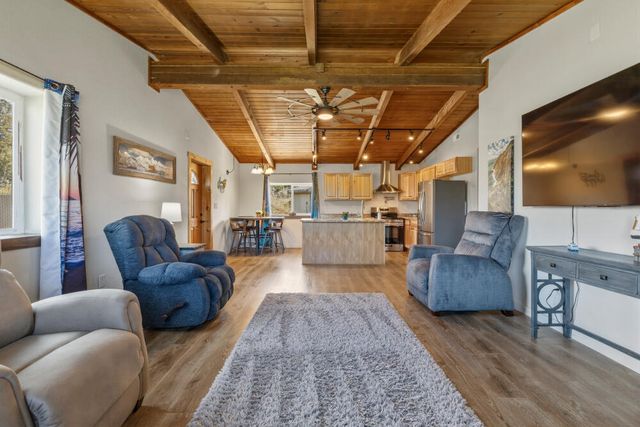 4811 Wocus Road, Klamath Falls, OR 97601