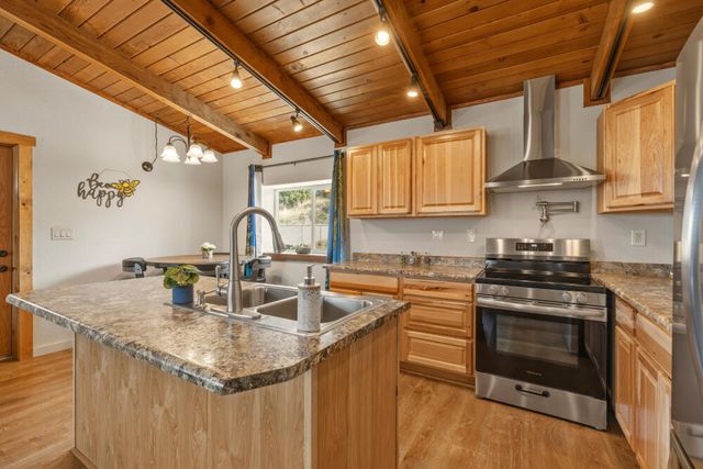 4811 Wocus Road, Klamath Falls, OR 97601