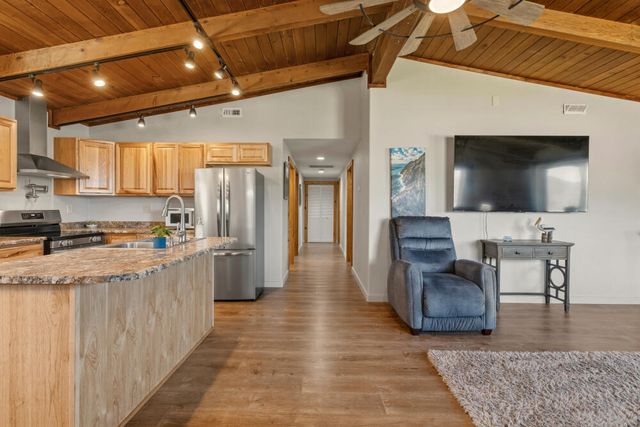 4811 Wocus Road, Klamath Falls, OR 97601