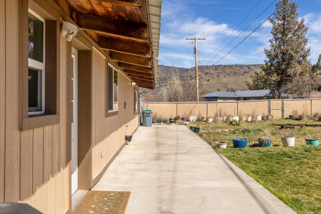 4811 Wocus Road, Klamath Falls, OR 97601