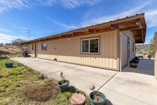 4811 Wocus Road, Klamath Falls, OR 97601