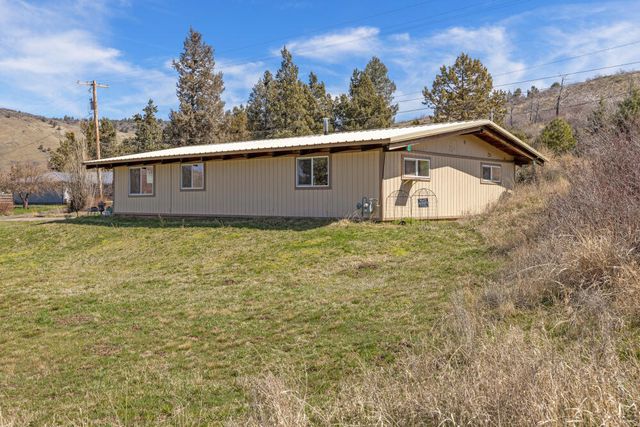 4811 Wocus Road, Klamath Falls, OR 97601