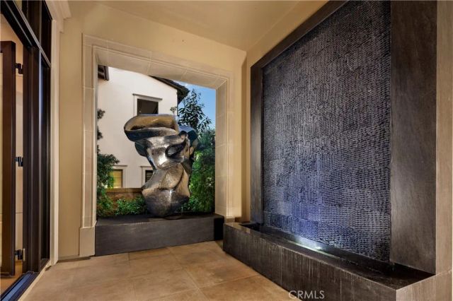 540 PENINSULA, Irvine, CA 92602