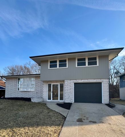 8611 Lakewood Avenue, Gary, IN 46403