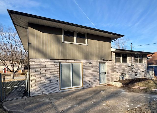 8611 Lakewood Avenue, Gary, IN 46403