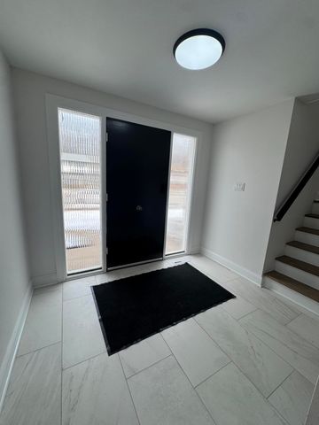 8611 Lakewood Avenue, Gary, IN 46403