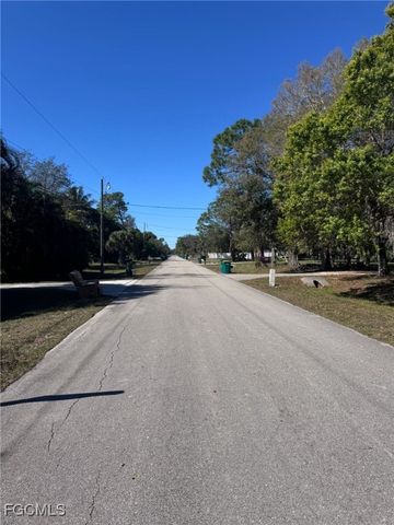 5780 Dogwood WAY, Naples, FL 34116