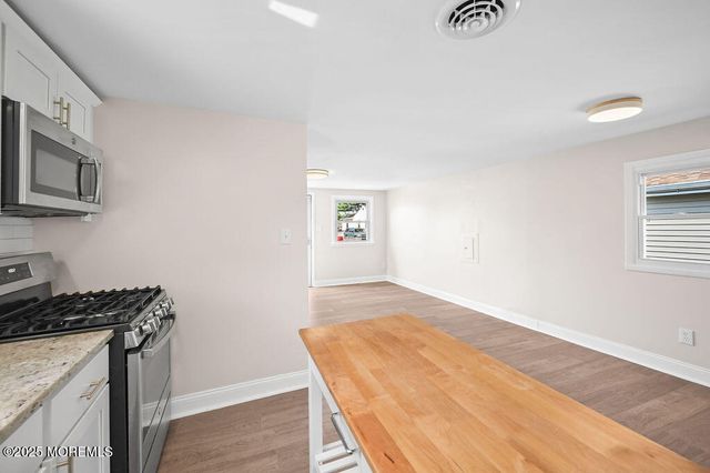 139 Seabreeze Avenue, North Middletown, NJ 07748