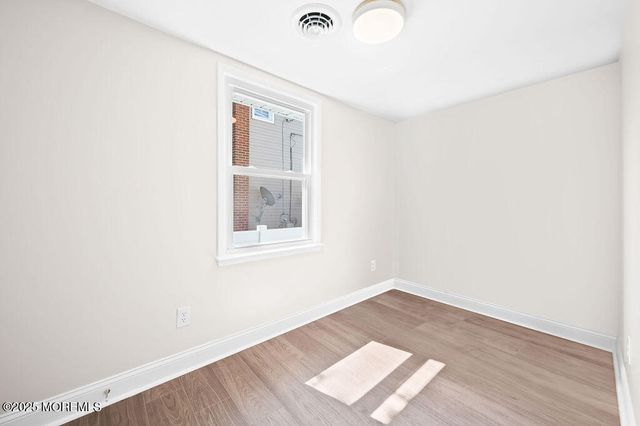 139 Seabreeze Avenue, North Middletown, NJ 07748