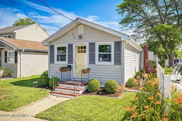 139 Seabreeze Avenue, North Middletown, NJ 07748