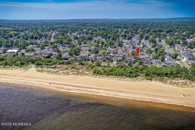 139 Seabreeze Avenue, North Middletown, NJ 07748