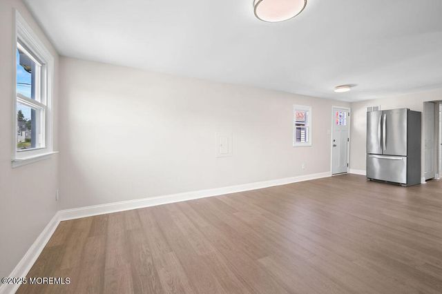 139 Seabreeze Avenue, North Middletown, NJ 07748