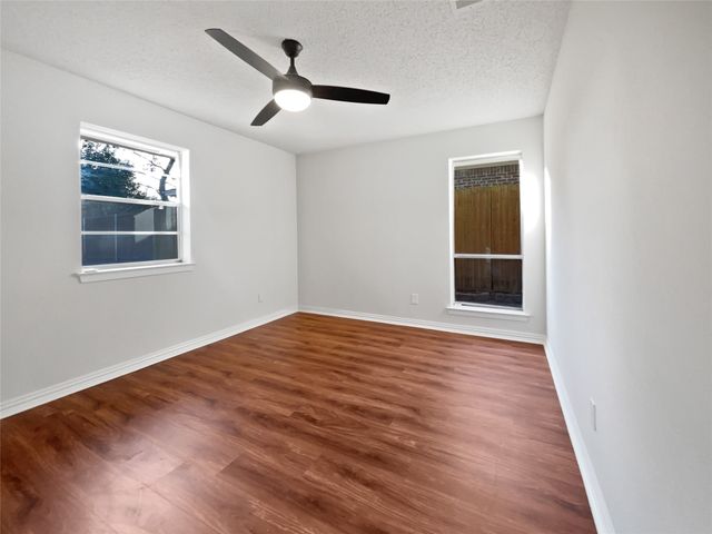 2201 Shady Meadow Court, Arlington, TX 76013