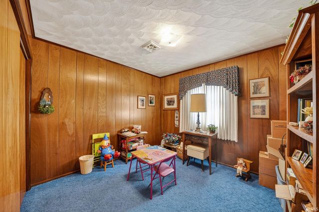 29705 New Road, North Liberty, IN 46554