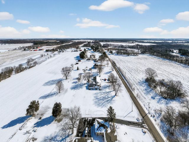 29705 New Road, North Liberty, IN 46554