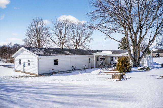 29705 New Road, North Liberty, IN 46554