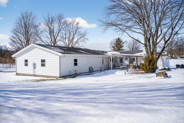 29705 New Road, North Liberty, IN 46554