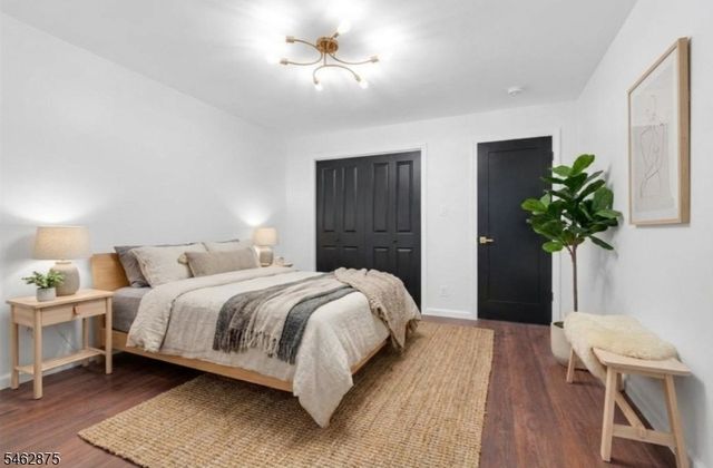 197 Delaware Ave, Aberdeen Twp., NJ 07721