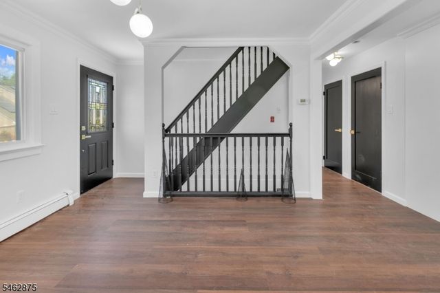 197 Delaware Ave, Aberdeen Twp., NJ 07721