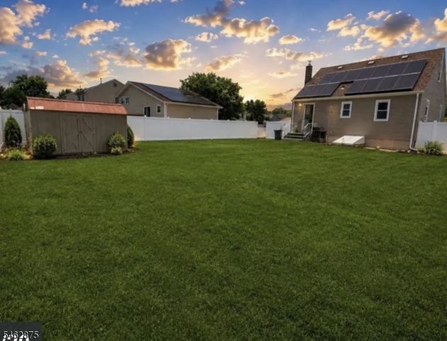 197 Delaware Ave, Aberdeen Twp., NJ 07721