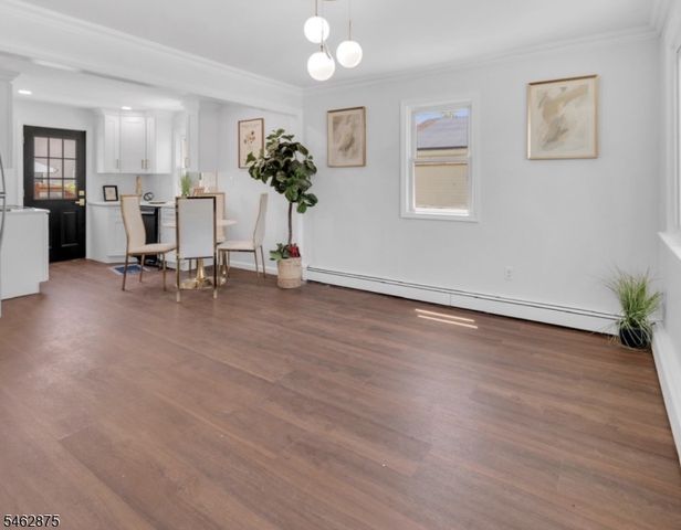 197 Delaware Ave, Aberdeen Twp., NJ 07721