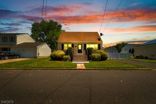 197 Delaware Ave, Aberdeen Twp., NJ 07721