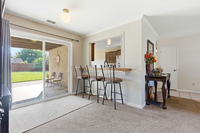 1315 E Vine Court, Visalia, CA 93292